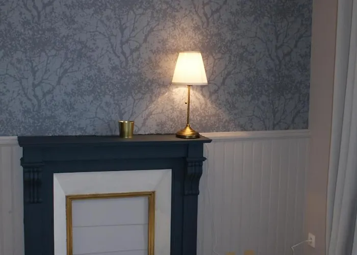 Le Clos Des Capitaines, Entre Et Campagne Montfarville